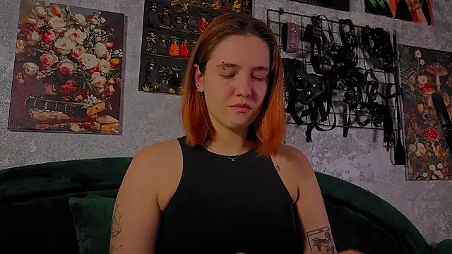 Snapshot of the_high_priestess chatting on March 4, 2026, 3:14 am the high priestess online show from March 4, 2026, 3:14 am