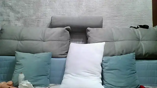 Mellana online show from October 7, 2025, 6:03 am