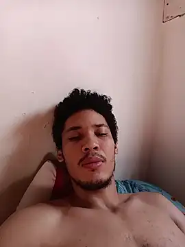 Snapshot of RuiMaddoox chatting on November 23, 2025, 1:43 pm RuiMaddoox online show from November 23, 2025, 1:43 pm