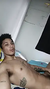 Snapshot of RuiMaddoox chatting on November 5, 2025, 5:49 pm RuiMaddoox online show from November 5, 2025, 5:49 pm