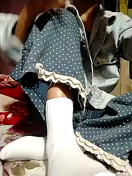 Snapshot of daisy_will chatting on October 23, 2025, 12:42 am daisy will online show from October 23, 2025, 12:42 am