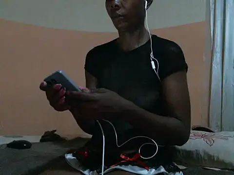 Snapshot of Pretty_miss_devilxxx35 chatting on December 2, 2025, 1:06 am Pretty miss devilxxx35 online show from December 2, 2025, 1:06 am