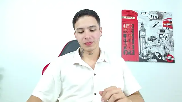 Snapshot of Cumandres18 chatting on February 13, 2026, 3:01 pm Cumandres18 online show from February 13, 2026, 3:01 pm