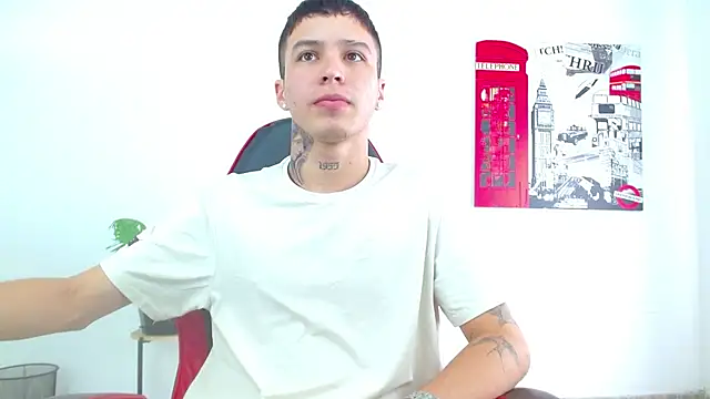 Snapshot of Cumandres18 chatting on December 19, 2025, 2:30 pm Cumandres18 online show from December 19, 2025, 2:30 pm