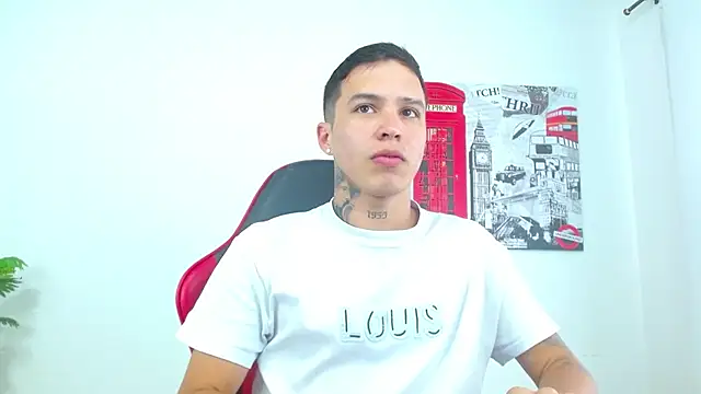 Snapshot of Cumandres18 chatting on January 14, 2026, 2:42 pm Cumandres18 online show from January 14, 2026, 2:42 pm