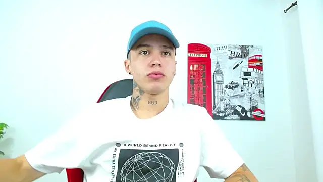 Snapshot of Cumandres18 chatting on January 19, 2026, 3:16 pm Cumandres18 online show from January 19, 2026, 3:16 pm