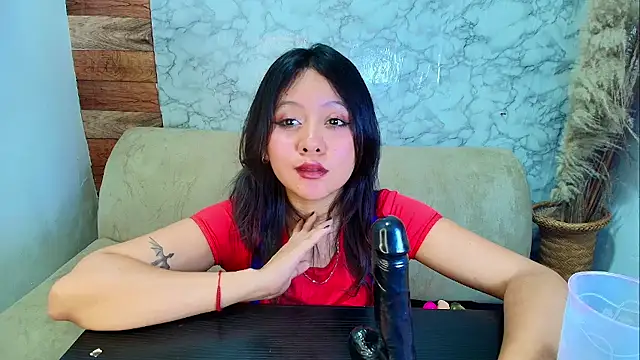 Snapshot of catalina_santana20 chatting on December 13, 2025, 8:04 pm catalina santana20 online show from December 13, 2025, 8:04 pm