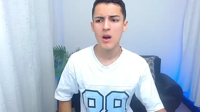 Matiius18 online show from January 18, 2026, 2:09 pm