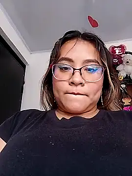 Snapshot of AsshleyVillaloboss chatting on September 22, 2025, 6:14 pm AsshleyVillaloboss online show from September 22, 2025, 6:14 pm