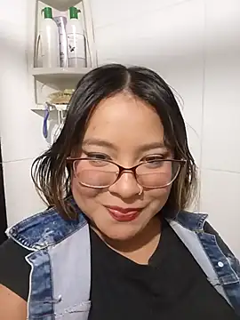 Snapshot of AsshleyVillaloboss chatting on November 19, 2025, 4:56 am AsshleyVillaloboss online show from November 19, 2025, 4:56 am