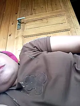 Snapshot of Mptrangp chatting on April 10, 2026, 5:25 am Mptrangp online show from April 10, 2026, 5:25 am