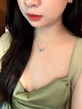 Nana kute20 online show from October 27, 2025, 8:10 pm