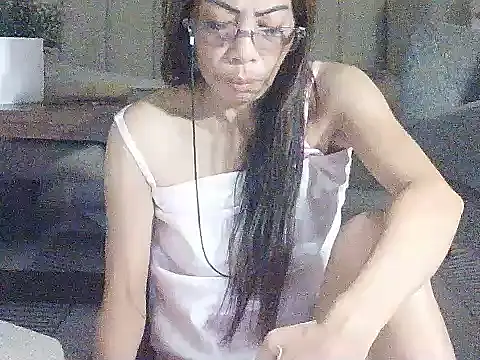 Snapshot of Mayumie05 chatting on June 1, 2026, 10:09 pm Mayumie05 online show from June 1, 2026, 10:09 pm