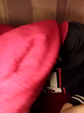 tthun1 online show from April 17, 2026, 2:36 am