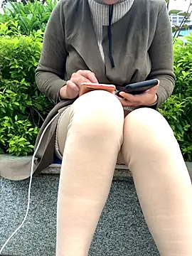 Snapshot of zhizhinaigai chatting on November 3, 2025, 2:28 am zhizhinaigai online show from November 3, 2025, 2:28 am