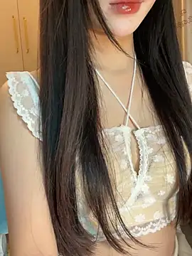 Dior baby online show from April 6, 2026, 2:29 am