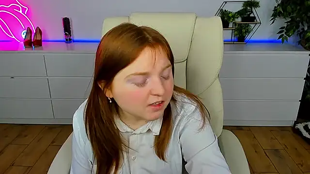 Snapshot of KattyRose8 chatting on February 5, 2026, 6:48 pm KattyRose8 online show from February 5, 2026, 6:48 pm