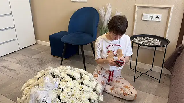 daniellia  online show from March 15, 2026, 10:33 am