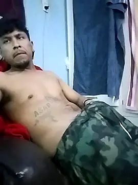 Snapshot of negromaussm chatting on November 5, 2025, 8:39 am negromaussm online show from November 5, 2025, 8:39 am