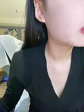 Snapshot of MengMeng0515 chatting on February 9, 2026, 1:53 pm MengMeng0515 online show from February 9, 2026, 1:53 pm