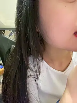 Snapshot of MengMeng0515 chatting on February 10, 2026, 2:16 pm MengMeng0515 online show from February 10, 2026, 2:16 pm