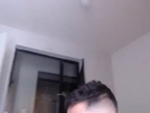 xalejo max online show from November 10, 2025, 3:17 pm