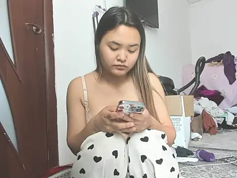 saika blush online show from April 7, 2026, 7:54 am