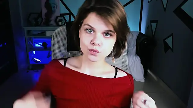 Snapshot of EllieMurler chatting on November 6, 2025, 9:13 am EllieMurler online show from November 6, 2025, 9:13 am