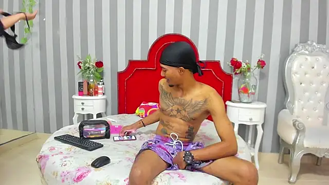 CaroyAndy online show from January 9, 2026, 12:34 pm