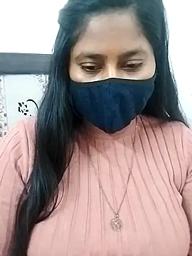 Snapshot of Shy_Peehu chatting on February 15, 2026, 7:35 pm Shy Peehu online show from February 15, 2026, 7:35 pm