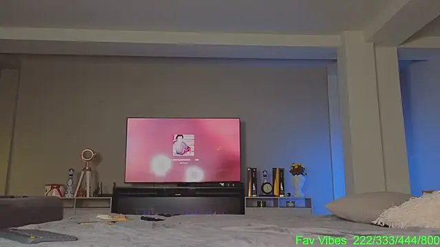 Snapshot of Bomb_Ass88 chatting on November 1, 2025, 10:25 pm Bomb Ass88 online show from November 1, 2025, 10:25 pm