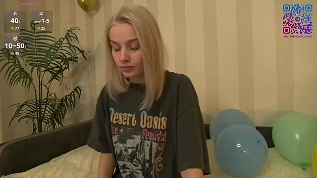 whitesuccubus online show from October 16, 2025, 3:42 pm