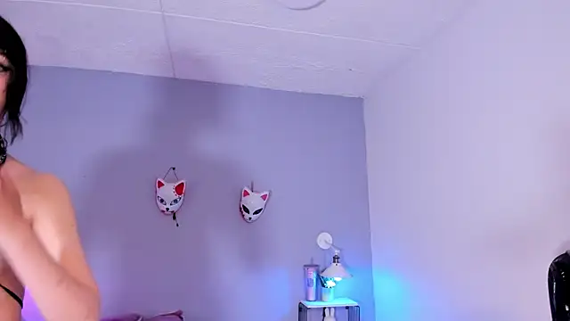 Zoe Lynch  online show from September 19, 2025, 11:36 am