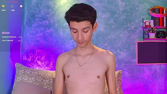 Snapshot of VicenteFerrer chatting on November 2, 2025, 1:54 am VicenteFerrer online show from November 2, 2025, 1:54 am