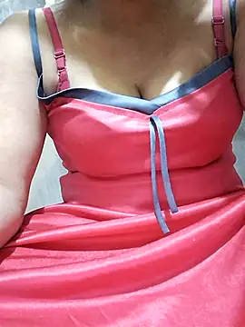 Snapshot of Mon-Shot9 chatting on October 5, 2025, 7:26 pm Mon-Shot9 online show from October 5, 2025, 7:26 pm