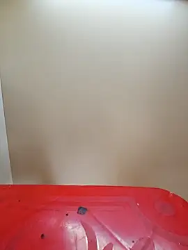 Snapshot of Nail_Yummy chatting on November 21, 2025, 4:44 am Nail Yummy online show from November 21, 2025, 4:44 am