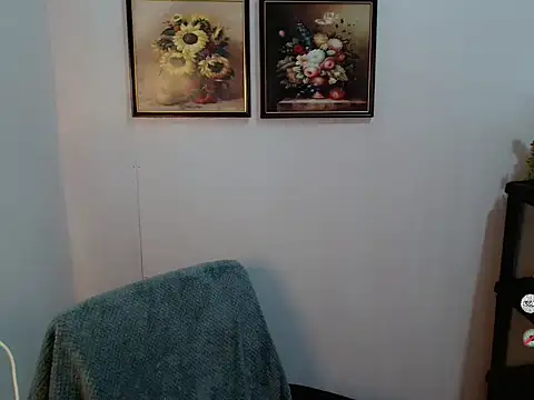 Snapshot of lovelysassy chatting on November 17, 2025, 8:46 pm lovelysassy online show from November 17, 2025, 8:46 pm