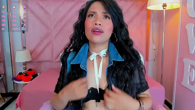 anyjones  online show from November 5, 2025, 5:10 am