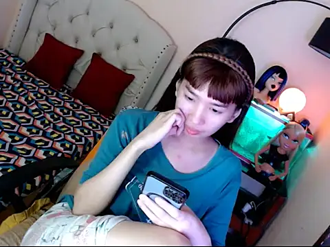 Snapshot of ShantalFoxxy_ chatting on October 23, 2025, 1:10 pm ShantalFoxxy online show from October 23, 2025, 1:10 pm