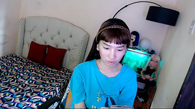 Snapshot of ShantalFoxxy_ chatting on November 7, 2025, 6:40 am ShantalFoxxy online show from November 7, 2025, 6:40 am