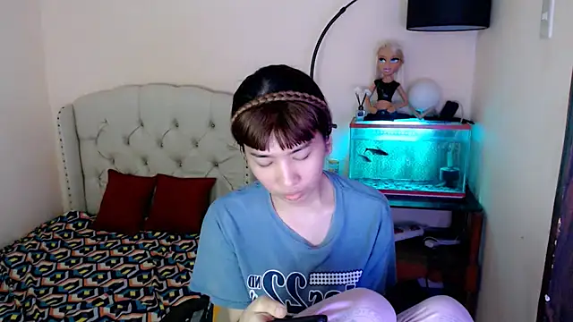 Snapshot of ShantalFoxxy_ chatting on December 5, 2025, 1:53 pm ShantalFoxxy online show from December 5, 2025, 1:53 pm