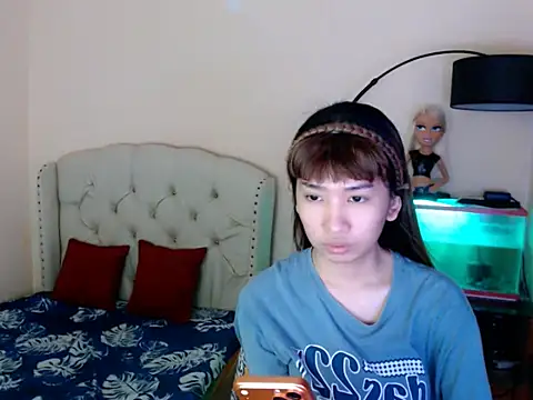 ShantalFoxxy  online show from March 3, 2026, 5:36 am