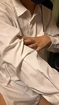 Snapshot of aoba_0n1san chatting on November 14, 2025, 11:03 am aoba 0n1san online show from November 14, 2025, 11:03 am