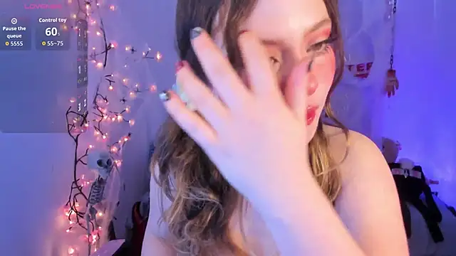 Snapshot of Lil_bela chatting on October 29, 2025, 12:37 pm Lil bela online show from October 29, 2025, 12:37 pm