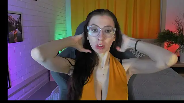 Snapshot of CareyJonas chatting on October 2, 2025, 5:16 pm CareyJonas online show from October 2, 2025, 5:16 pm