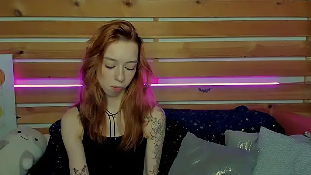 Lori Williams online show from January 19, 2026, 12:58 am