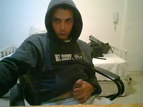 Julian2236 online show from July 3, 2026, 5:03 am