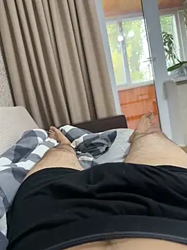 Snapshot of Maxim_16cm chatting on October 28, 2025, 7:40 am Maxim 16cm online show from October 28, 2025, 7:40 am