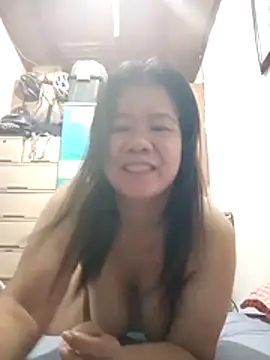 Snapshot of AsianbouncieGIRL chatting on June 30, 2026, 5:29 am AsianbouncieGIRL online show from June 30, 2026, 5:29 am