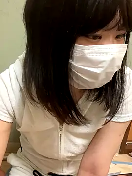 -SAKI-xx online show from October 14, 2025, 5:52 am